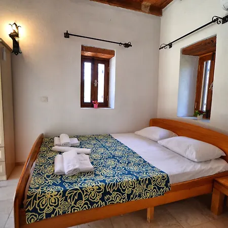 Kay4900 Karya 1 Bedroom אולודניץ